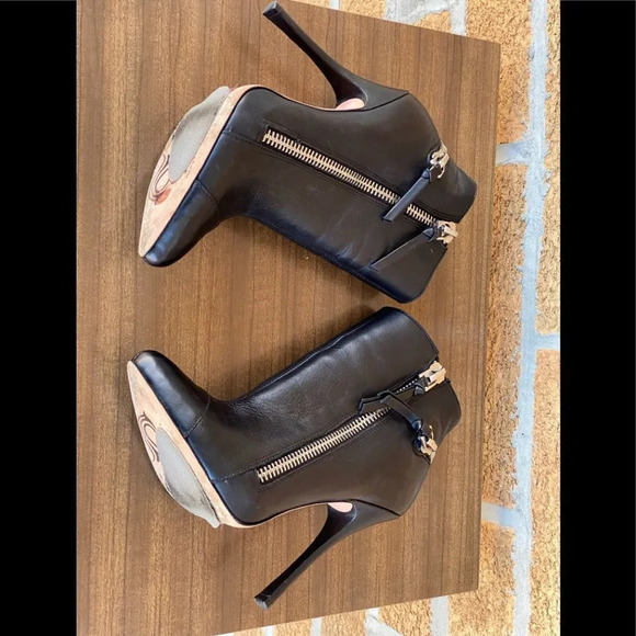 Jean-Michel Cazabat Zoulu Booties size 7.5 - Picture 13 of 15